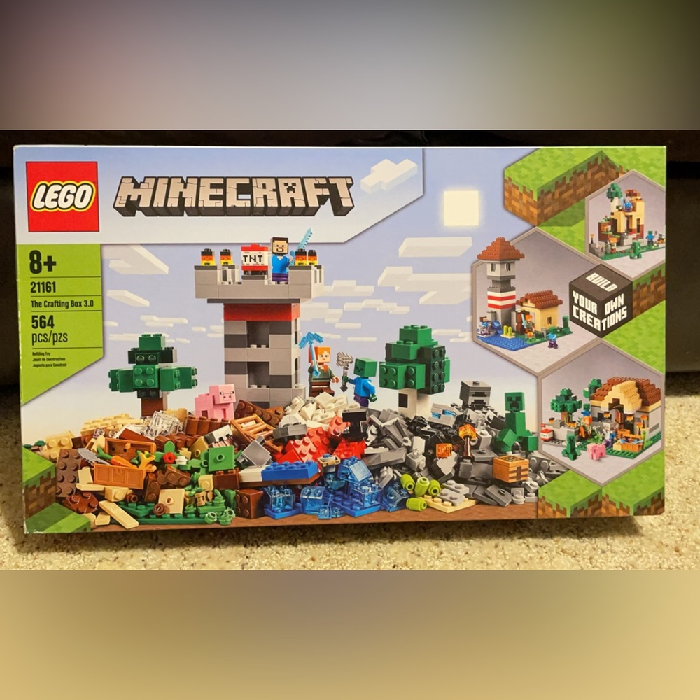 Minecraft “The Crafting Box 3.0” Retired Lego Set 21161 New & Unopened